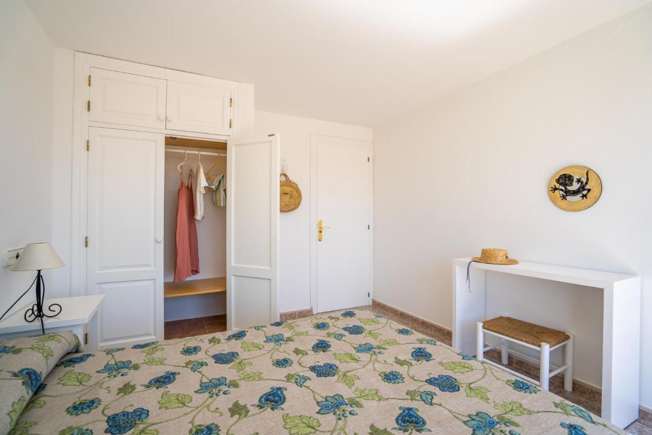 Apartamentos Marcelino - Formentera Break 에스푸홀스 외부 사진